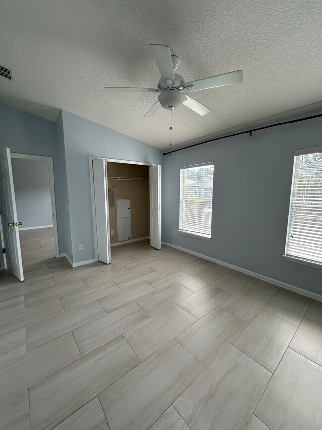 Building Photo - 9411 Osprey Branch Trail