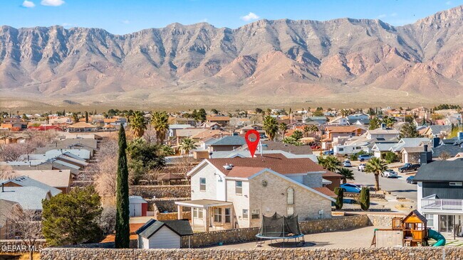 Building Photo - 4572 Loma Linda Cir