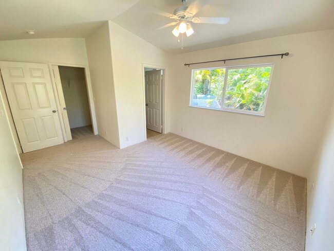 Building Photo - Launani Valley Duplex Unit