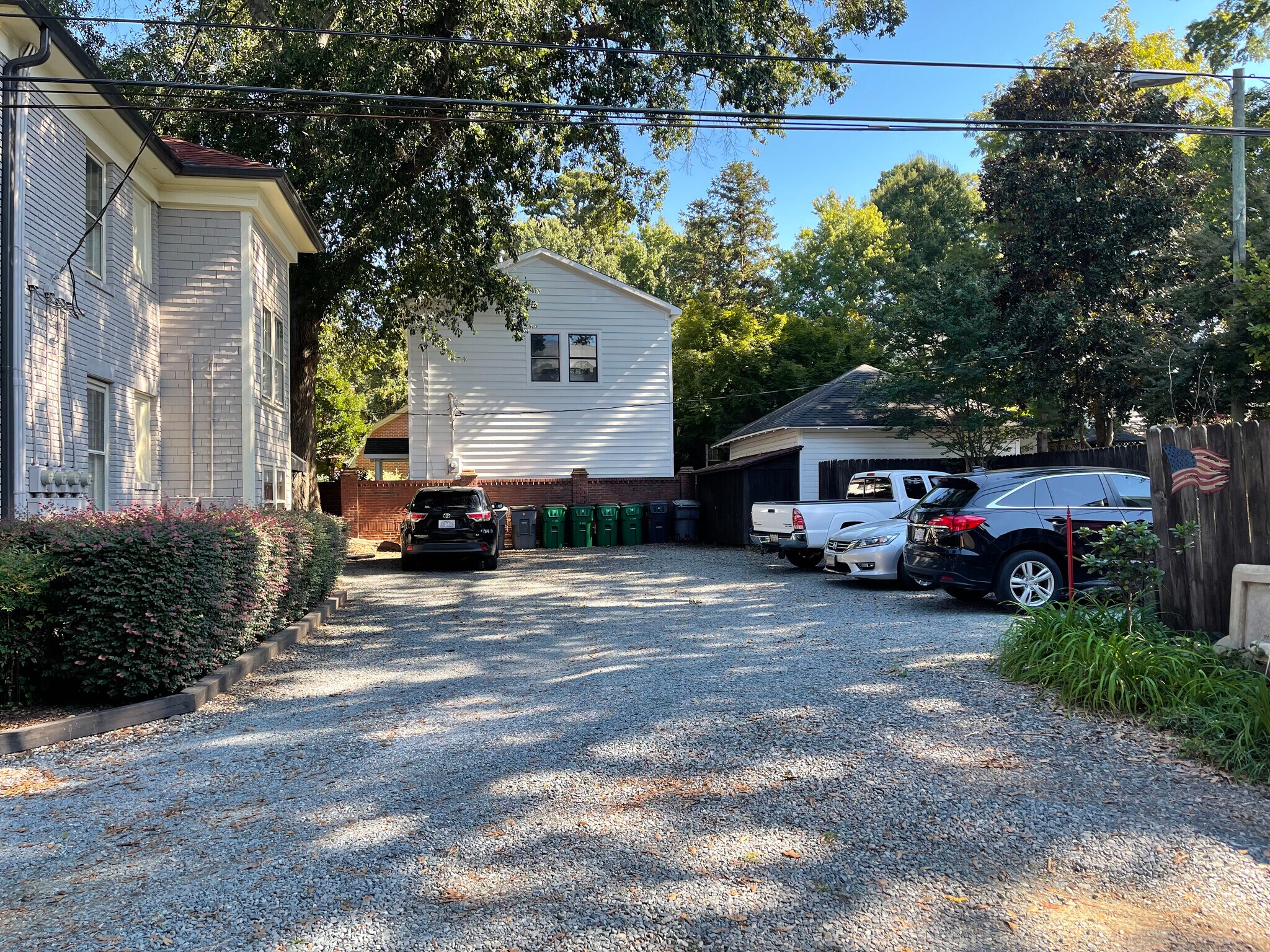rear off street parking - 418 Clement Ave