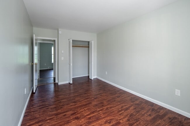 Building Photo - 50-62 East Street - 3B