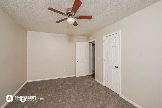Building Photo - 6508 TELIA DR, PINSON, AL 35126