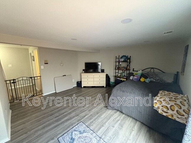 Building Photo - 5822 Bridgetown Ct