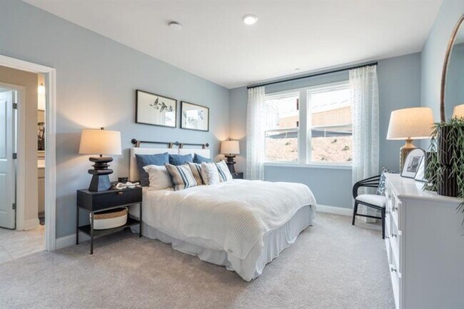 Building Photo - 6180 Misty Hill Ln