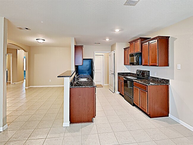Building Photo - 725 Totem Trail Dr