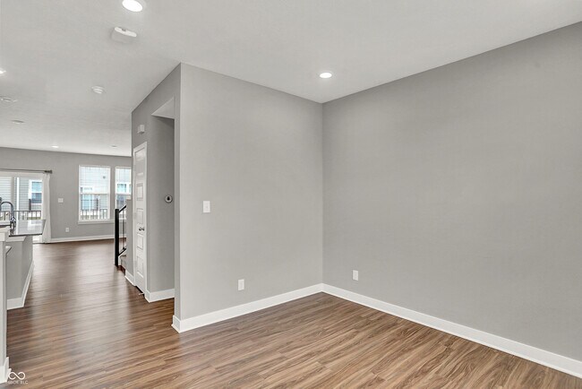 Building Photo - 3517 Buckner Dr