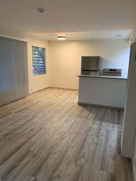 Building Photo - 18 Pacheco St