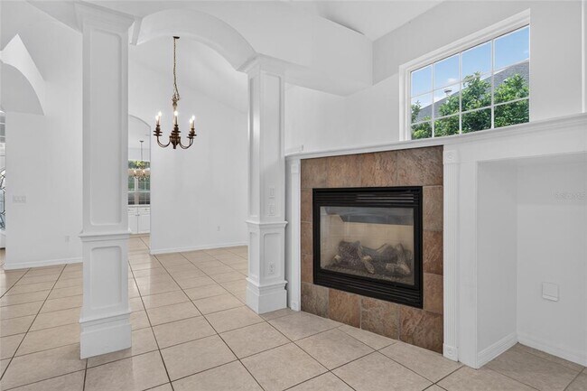 Building Photo - 914 SW 83rd Terrace