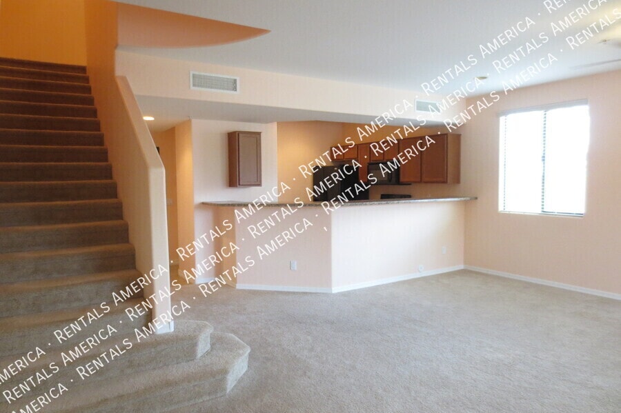 Building Photo - 16245 N 30th Pl