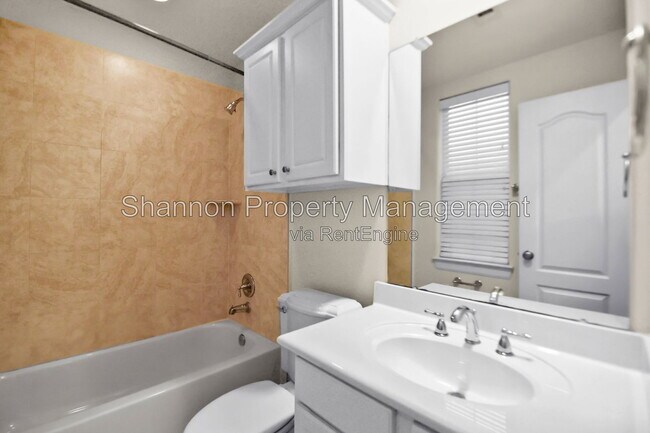 Building Photo - 5006 Gibson St