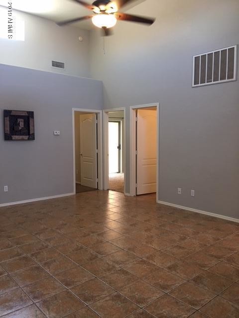 Building Photo - 8940 W Olive Ave