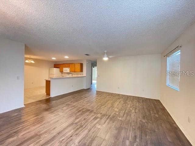 Building Photo - 2744 Collington Dr