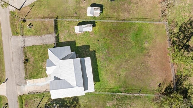 Building Photo - 16727 SE 91st St