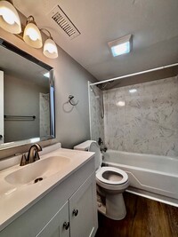 Building Photo - Spacious 2 bedroom in peaceful Kettering n...