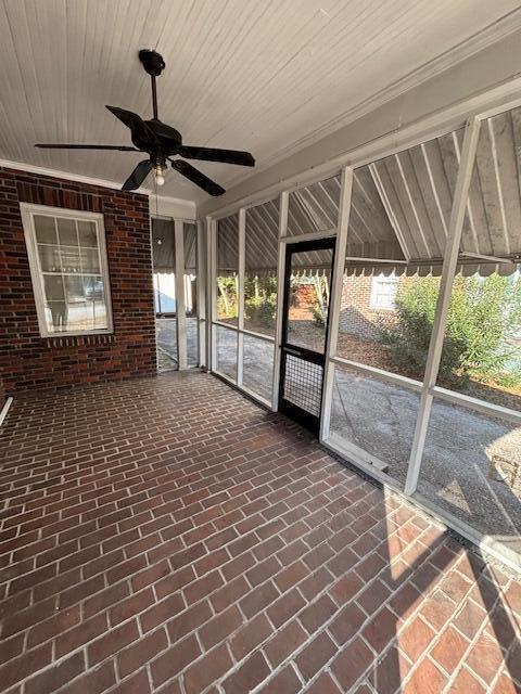 Building Photo - 12 Warren Ct