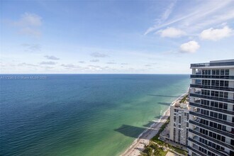 Building Photo - 1830 S Ocean Dr