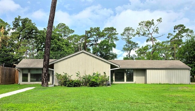 Building Photo - 1763 Maux Dr