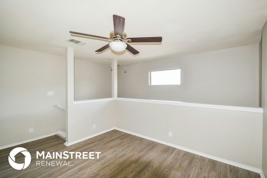 Building Photo - 8723 Trumpet Cir