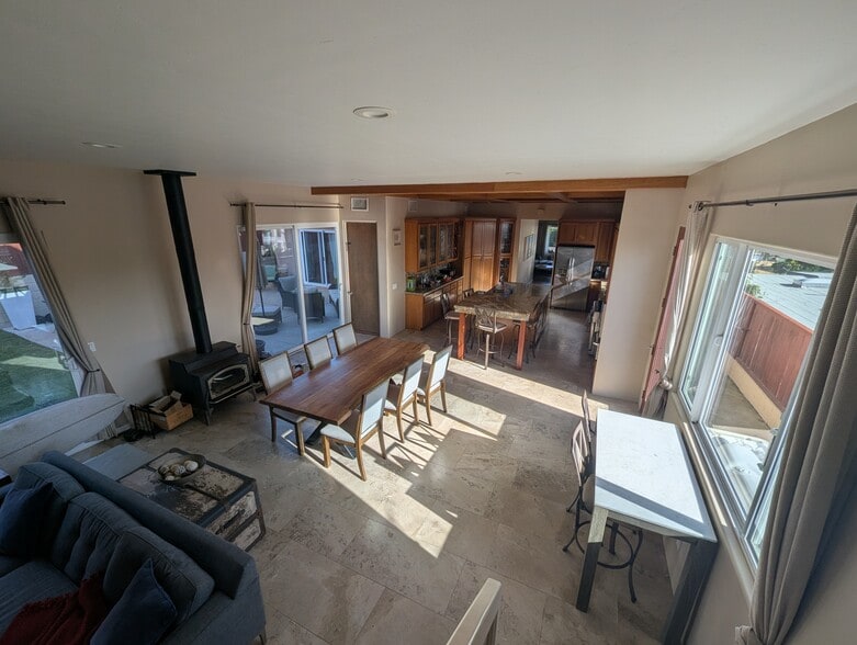 Building Photo - 4245 Del Monte Ave