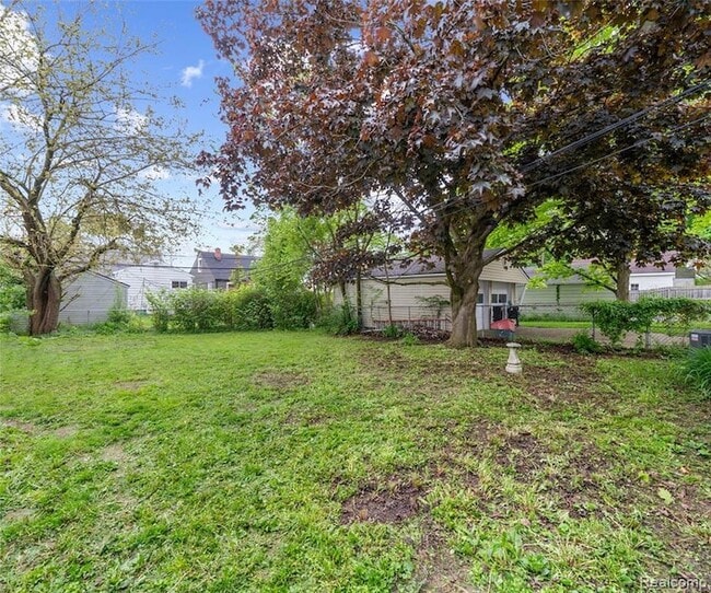 Building Photo - 2017 Harding Ave