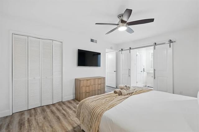 Building Photo - 8083 Meadow Rd