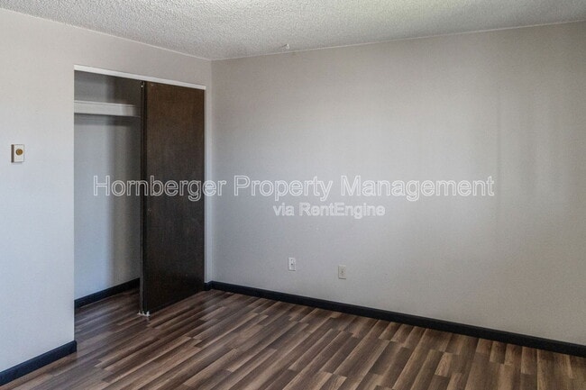 Building Photo - 13726 E Mission Ave