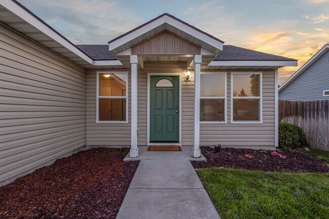 Building Photo - 3 Bedroom, 2 Bath, 2-Car Garage with Room to Park Your Toys!