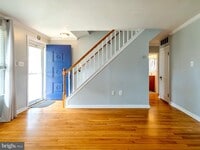 Building Photo - 16 Norva Ave