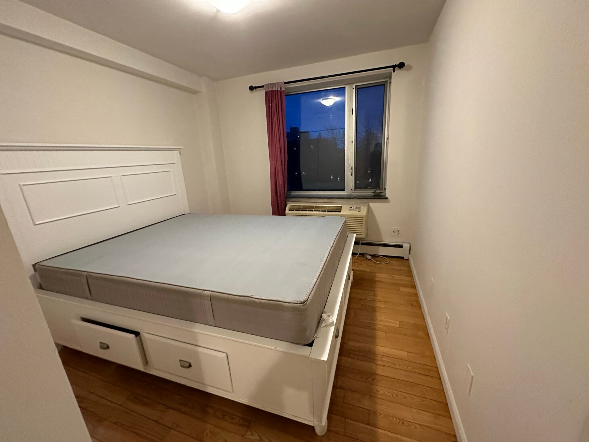 Building Photo - 13203 Sanford Ave