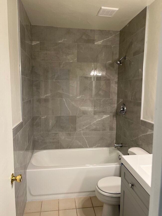 Building Photo - 4152 Alabama St