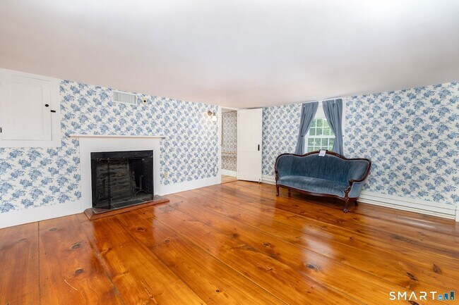 Building Photo - 73 Westledge Rd