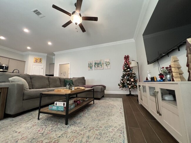 Building Photo - Partially Furnished Home on Sterling Oaks Dr. with Premium Features