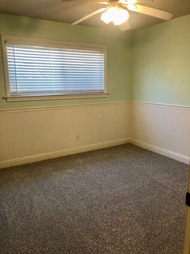Building Photo - Nice 3 bed, 2 bath home in El Dorado Hills