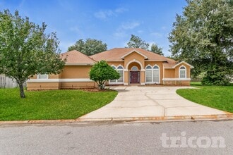 Building Photo - 14502 Christen Dr