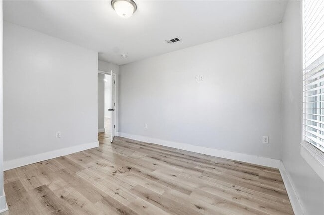 Building Photo - 4154 Brenda Dr