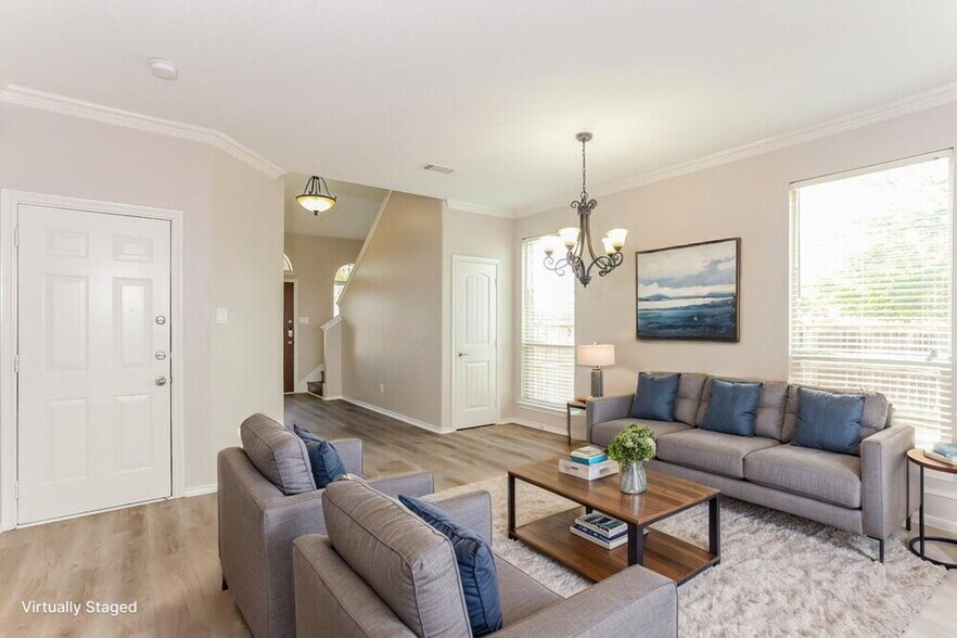 Building Photo - 1032 Sunderland Ln