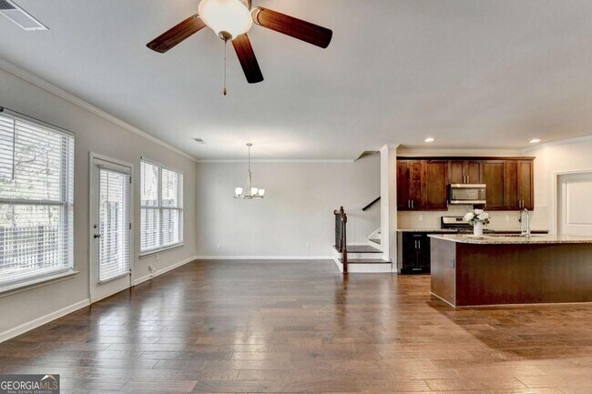 Building Photo - 5535 Lightheart Ct