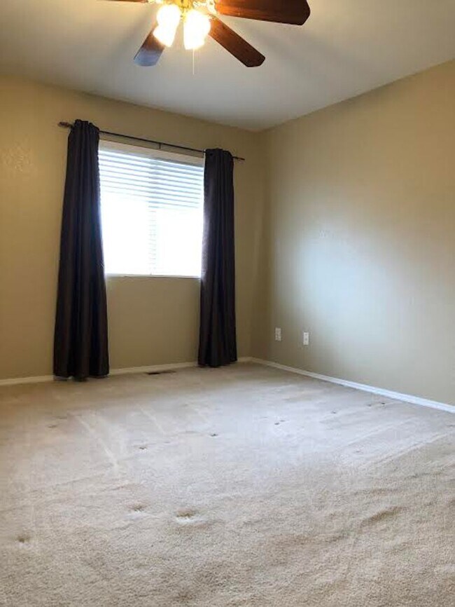 Building Photo - 2662 Bannister Ct