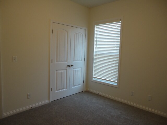 Building Photo - 6615 Blue Ridge Ct