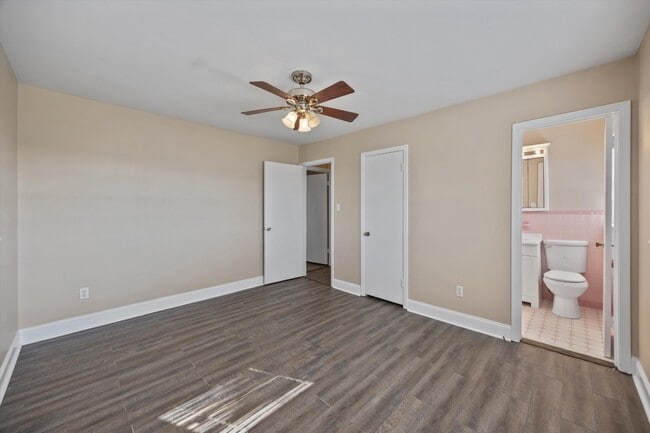 Building Photo - 1202 Fern St