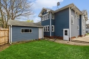Building Photo - 312 W Maple Ave