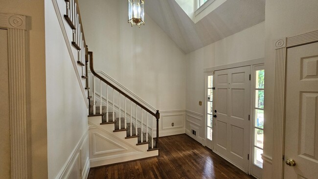 Building Photo - 2858 Livsey Dr