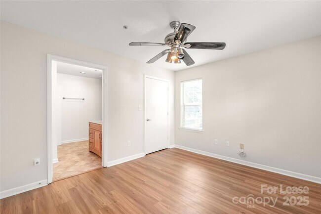Building Photo - 415 Mather Green Ave