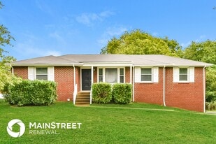 Building Photo - 2036 Hickory Hill Ln