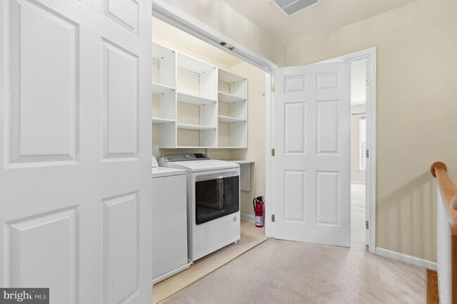 Building Photo - 21369 Sawyer Square