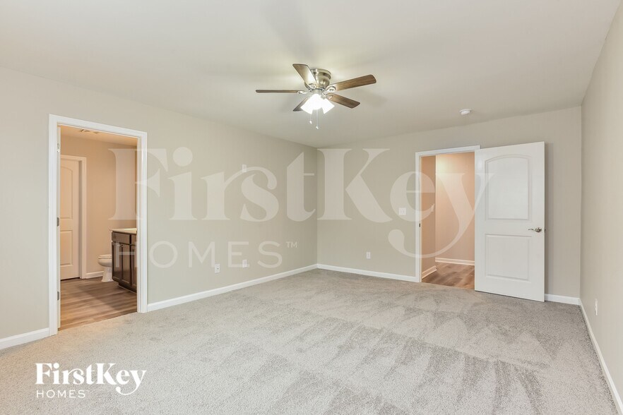 Building Photo - 304 Sportsman Dr