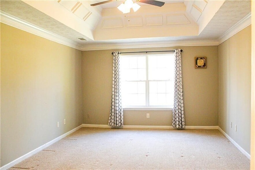 Building Photo - 4445 Scotland Ct SW