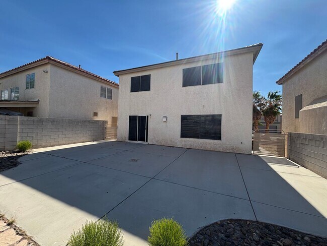 Building Photo - 10256 Grecian Laurel Ct
