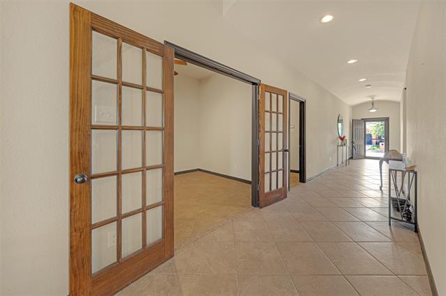 Building Photo - 12300 Hunters Knoll Dr