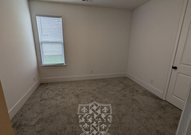 Building Photo - 7276 Ludlow Dr